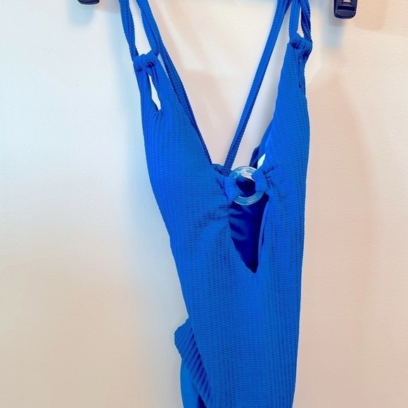 BECCA Women's Line in the Sand One-Piece Swimsuit Blue L - Picture 6 of 16